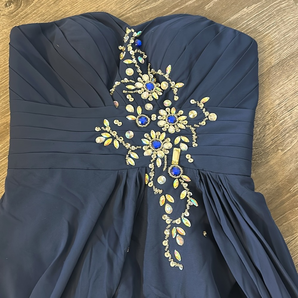 Formal Gown/Dress - Blue - Size 10